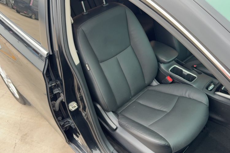 Used Nissan Sylphy 2019 1.6XV CVT Smart Connect Luxury Edition China VI Standard