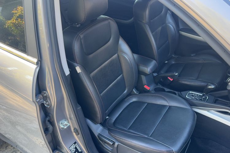 Used Changan CS35 2015 1.6L Automatic Luxury Model China IV Standard
