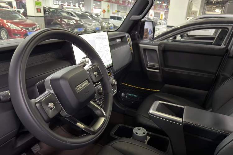 Used iCAR V23 2025 401 Two-Wheel Drive Intelligent Driving Version
