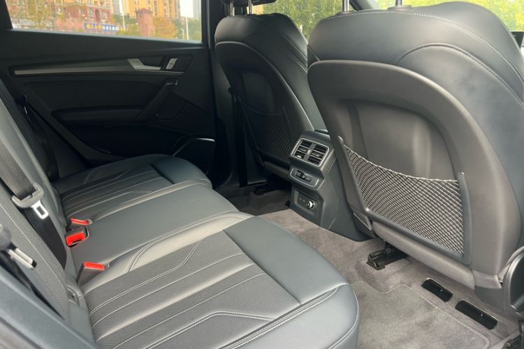 Used Audi Q5L 2022 Updated 45T Luxury Dynamic Version
