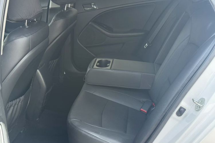 Used Kia K5 2014 2.0L Automatic LUXURY
