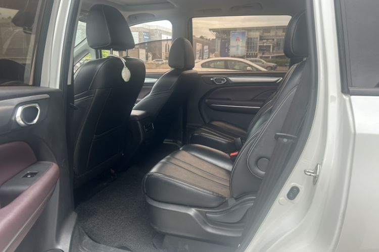 Used GAC Trumpchi M6 2023 PRO 270T DCT Luxury Edition Interior 3