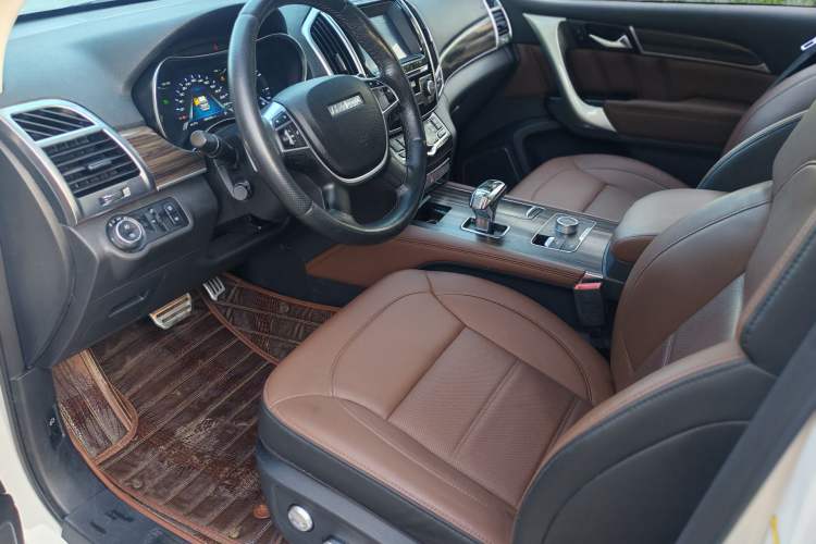 Used Haval H9 2017 2.0T Gasoline 4x4 Luxury 7-Seater