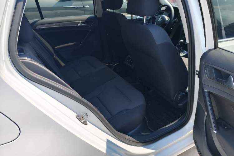 Used Volkswagen Golf 2016 1.6L Automatic Comfort Model