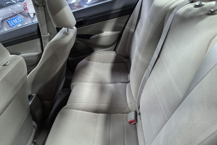 Used CIIMO CIIMO 2015 1.8L Automatic Comfort Edition