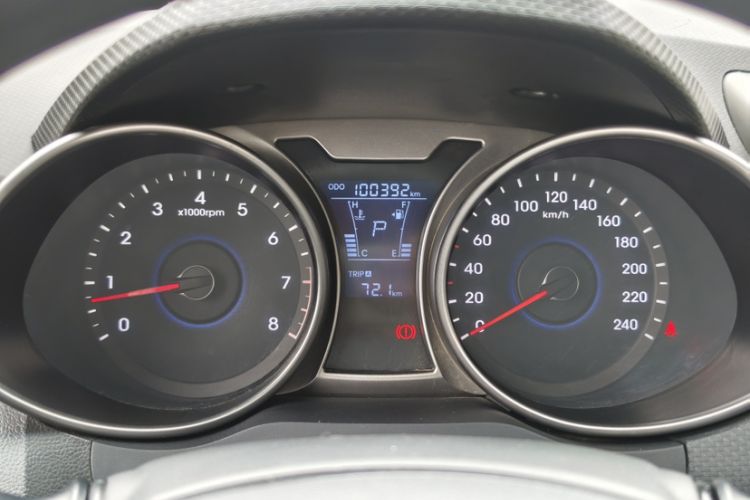 Used Hyundai Veloster 2012 1.6L Automatic Luxury Edition
