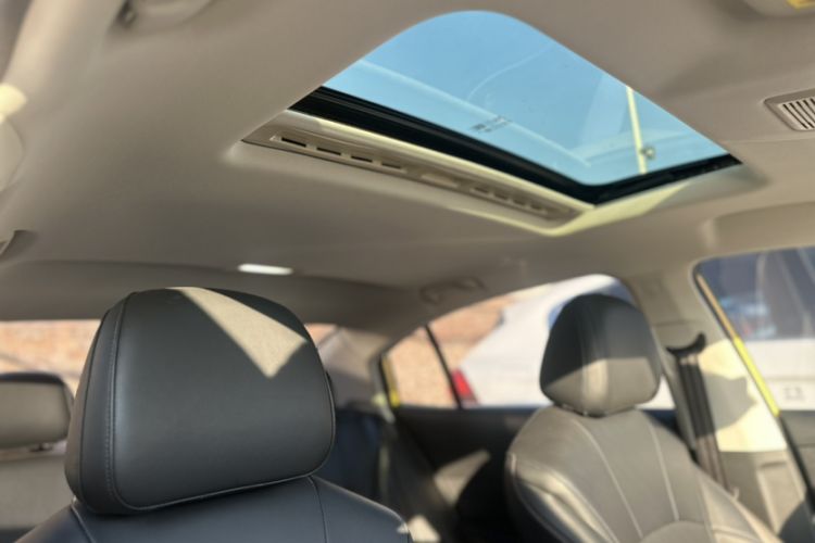 Used Roewe i5 2023 1.5L CVT Flagship Edition
