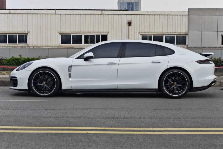 Used Porsche Panamera 2023 Panamera 4 Executive Long Wheelbase 2.9T