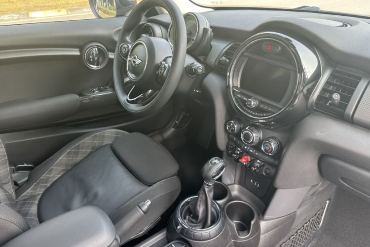 Used MINI MINI 2016 1.5T COOPER