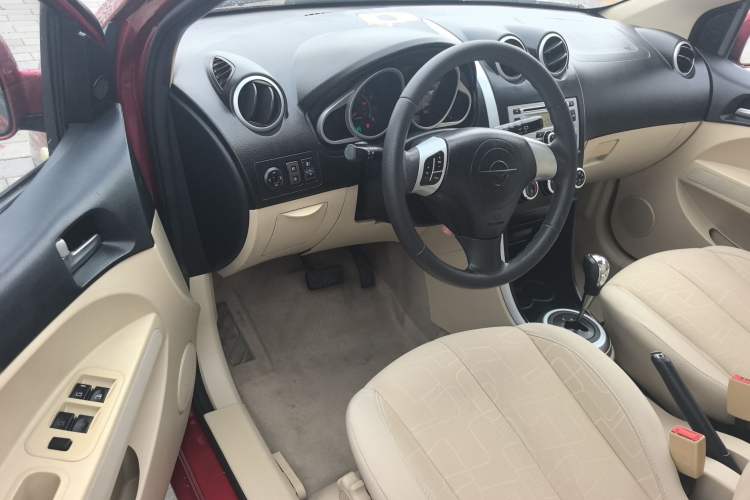 Used Haima Qubit 2013 1.5L AMT Dynamic Edition