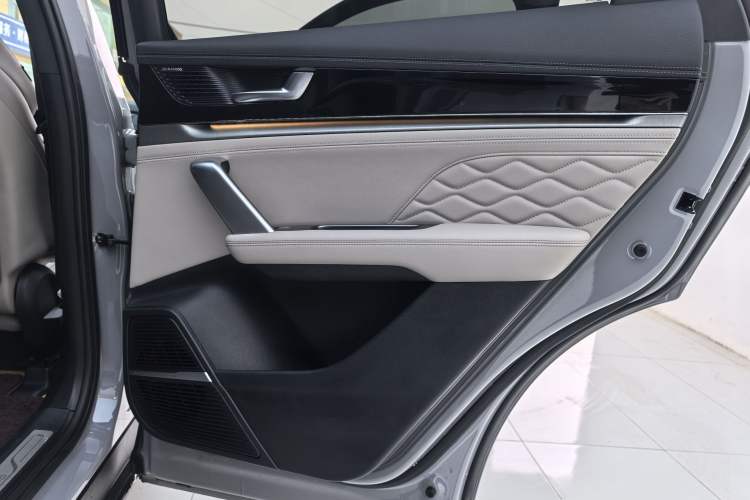 Used BYD Tang New Energy 2025 DM-i 115KM Prestige Model
