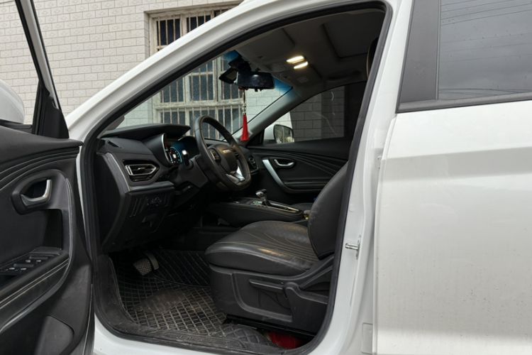 Used JETOUR X70M 2021 1.5T DCT Prestige Partner Model 5 Seats Interior 1