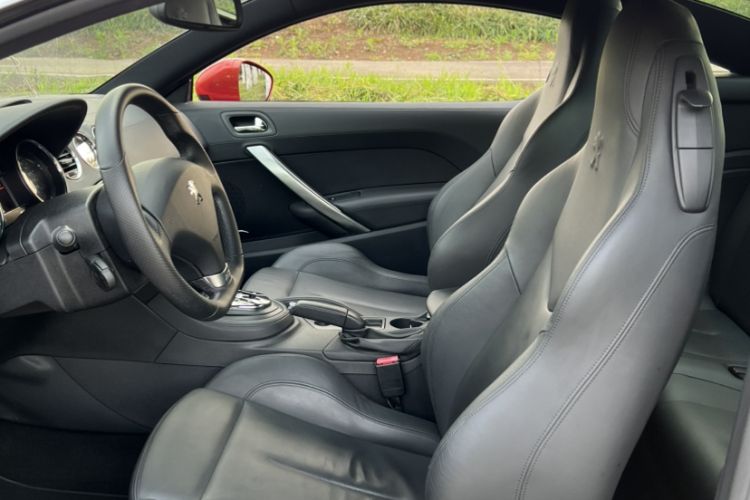 Used Peugeot RCZ 2011 1.6T Luxury Sport Model