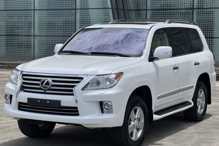 Used Lexus LX 2013 570