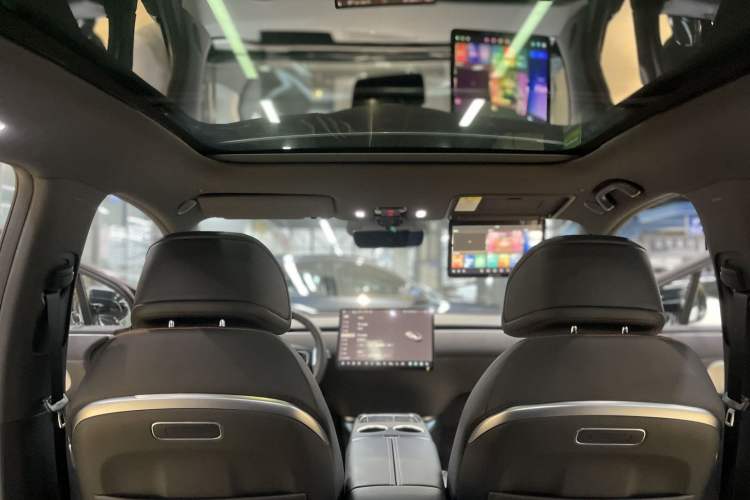 Used CHANGAN NEVO E07 2025 Extended-Range Two-Wheel Drive 39 kWh Max Intelligent Driving Version
