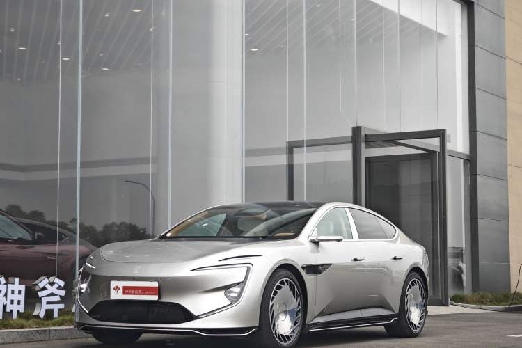 Used Avatr 12 2025 012 Kim Jones Global Collaboration Limited Edition