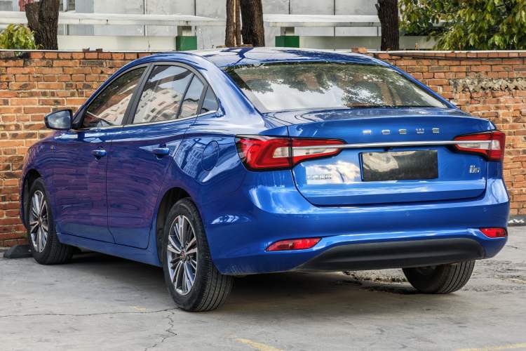 Used Roewe i5 2019 1.5L Manual 4G Connect Leehao Flagship Edition
