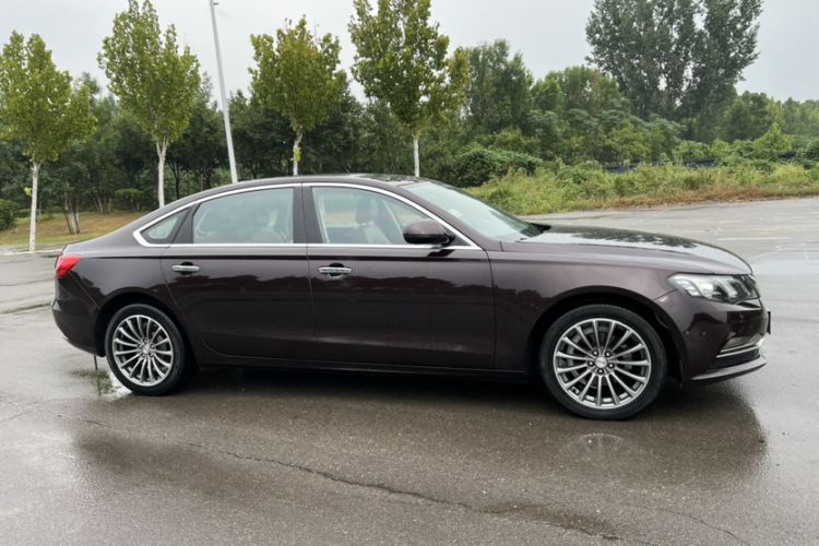 Used Zotye Z700 2016 1.8T DCT Elegant Version
