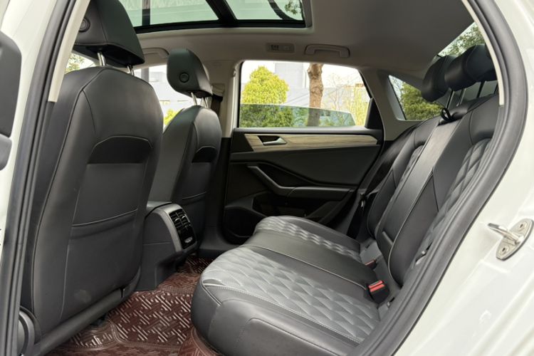 Used Volkswagen Sagitar 2023 280TSI DSG Excellence Plus Edition Interior 1