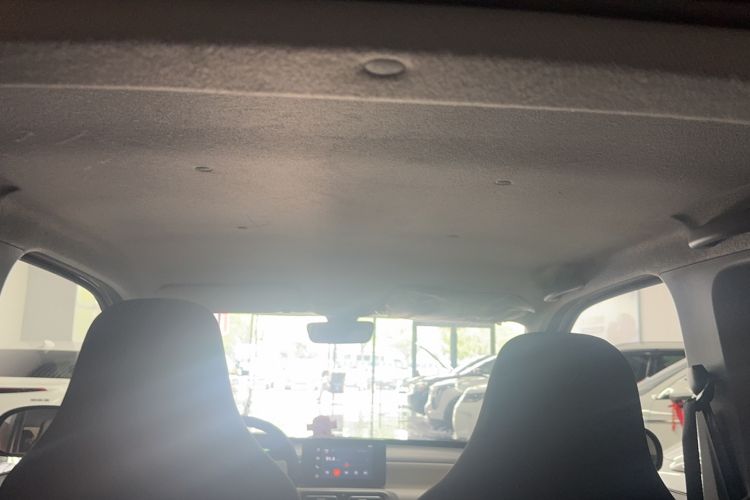 Used Wuling Hongguang MINIEV 2024 3rd Generation 170 km Headliner