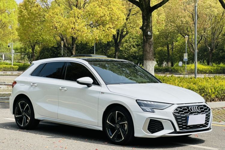 Used Audi A3 2024 Sportback 35 TFSI Fashionable Sports Model Exterior 2