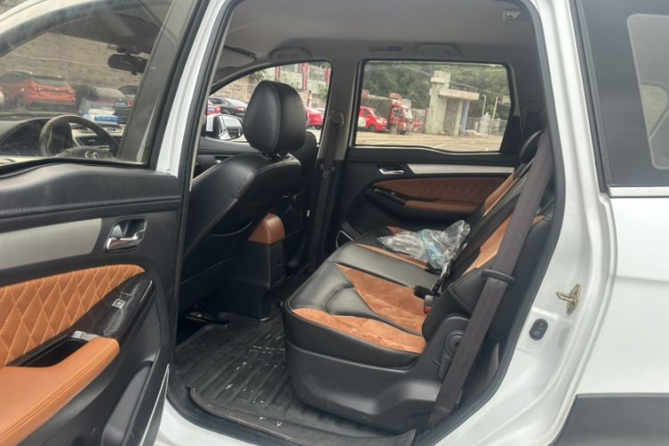 Used FAW Yingzhi G5 2016 1.5L CVT Elite Edition