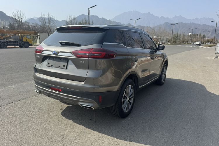 Used Geely Auto Emgrand X7 Sport 2018 1.8TD Automatic Two-Wheel Drive Smart Connect 4G Internet Edition
