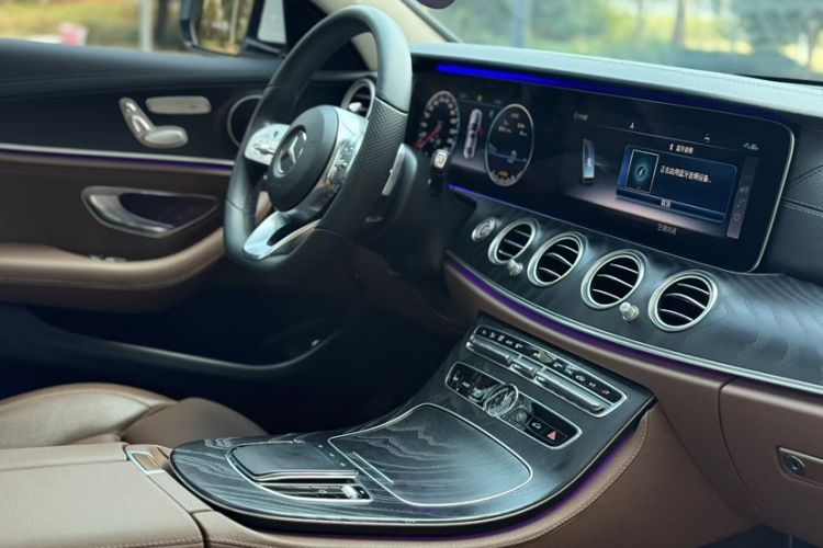 Used Mercedes-Benz E-Class 2019 E 200 L Sport Edition
