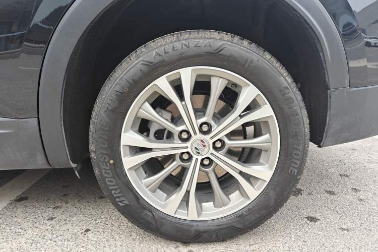 Used Buick Envision 2023 Encore Plus 652T Five-Seat Luxury Model