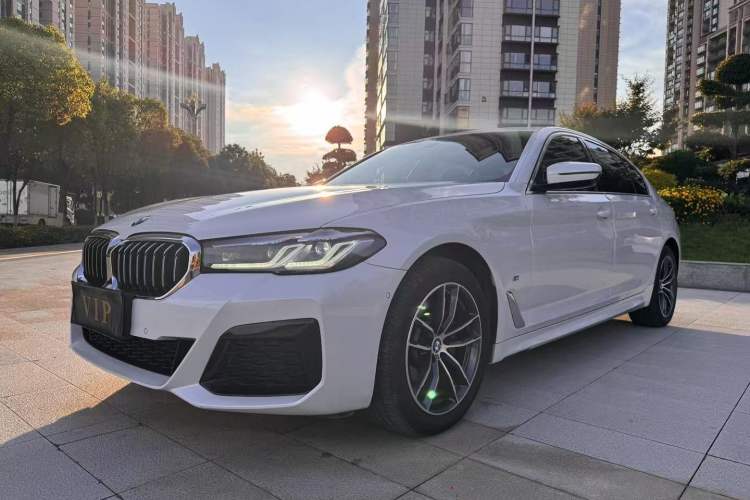 Used BMW 5 Series 2022 525Li M Sport Package