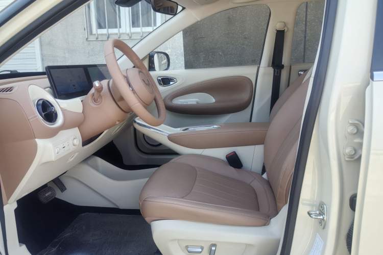 Used Wuling Bingo 2025 410 km Lingxi Deluxe Edition Interior 5