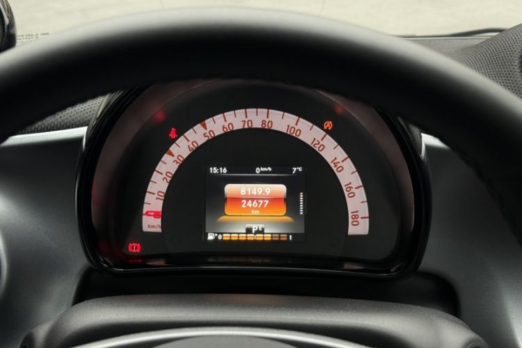 Used smart forfour 2018 0.9T 66 kW Pioneer Edition
