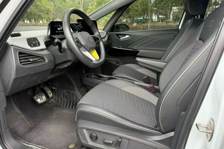 Used Volkswagen ID.3 2023 Pure Smart Edition