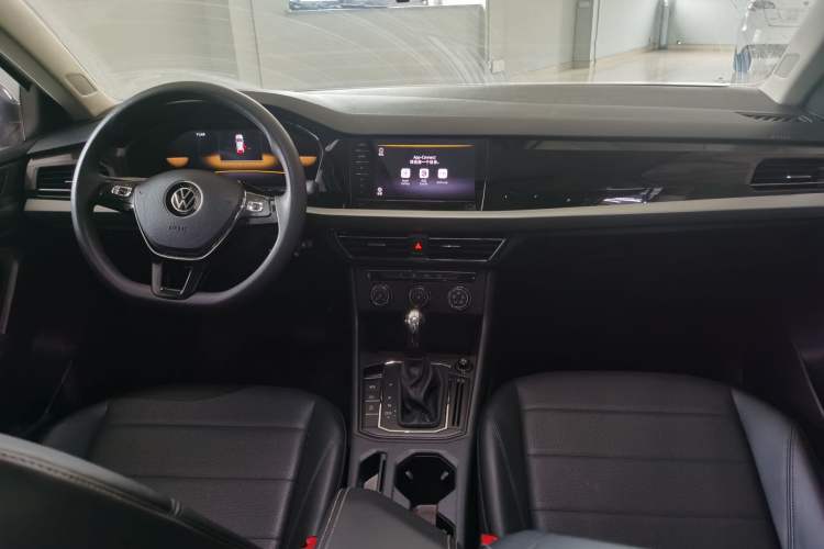 Used Volkswagen Lavida 2022 1.5L Automatic Comfort Edition
