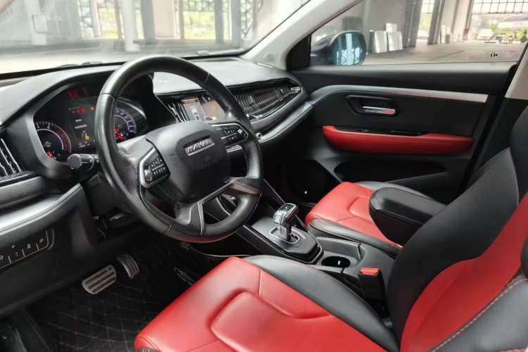 Used Haval H2s 2017 Blue Label 1.5T Dual-Clutch Luxury Model
