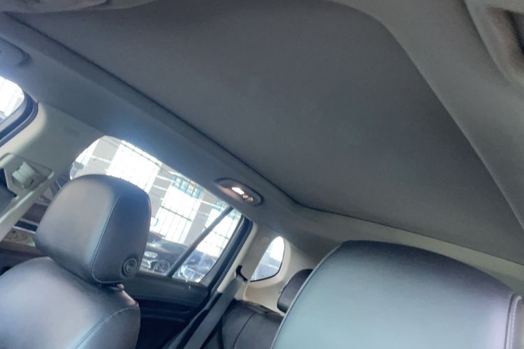 Used Buick Envision 2018 20T Two-Wheel-Drive Elite Model
