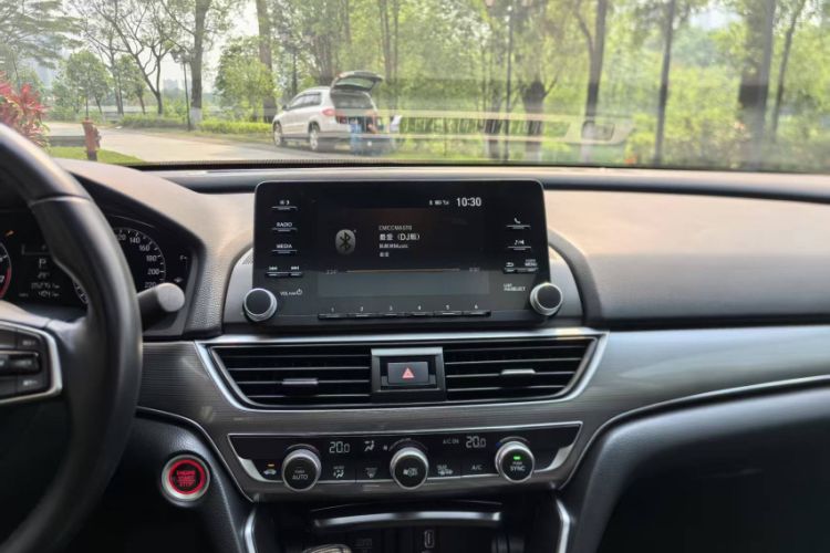 Used Honda Accord 2018 260TURBO Elite Edition China VI Interior 4