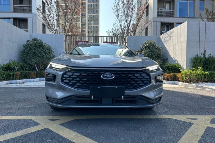 Used Ford Mondeo 2023 EcoBoost 180 Comfort Model
