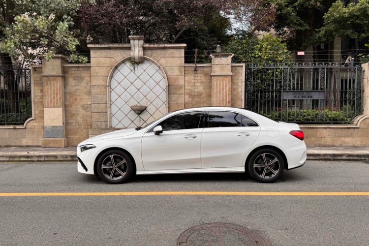 Used Mercedes-Benz A-Class 2025 A 200 L Fashion Model Exterior 7