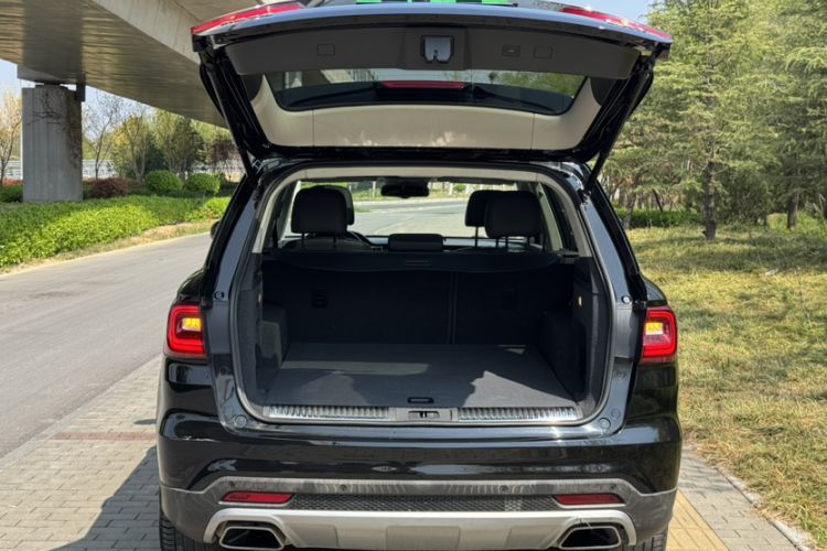 Used Hongqi HS7 2021 2.0T DCT Two-Wheel Drive Smart Connect Flagship Edition