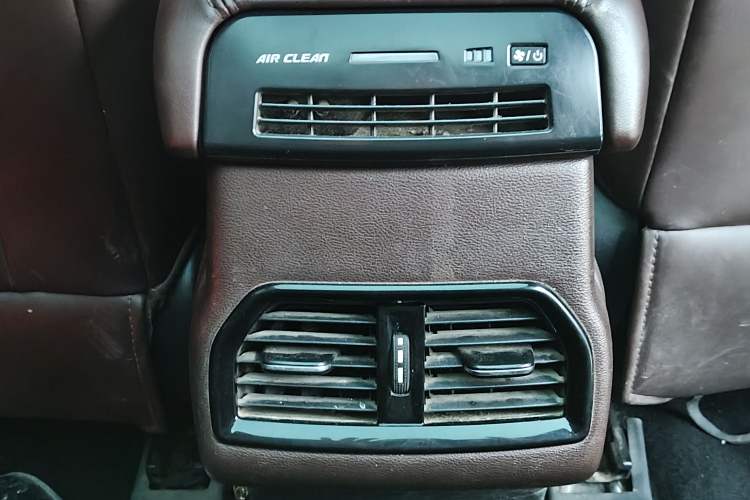 Used Wey VV5 2017 2.0T Ultra-Luxury Version