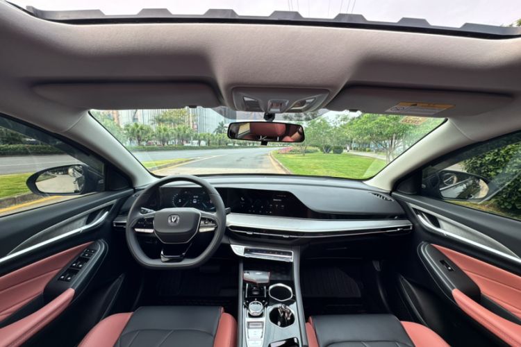 Used CHANGAN Eado 2023 Changan Edition PLUS Blue Whale NE 1.4T GDI DCT Prestige Version
