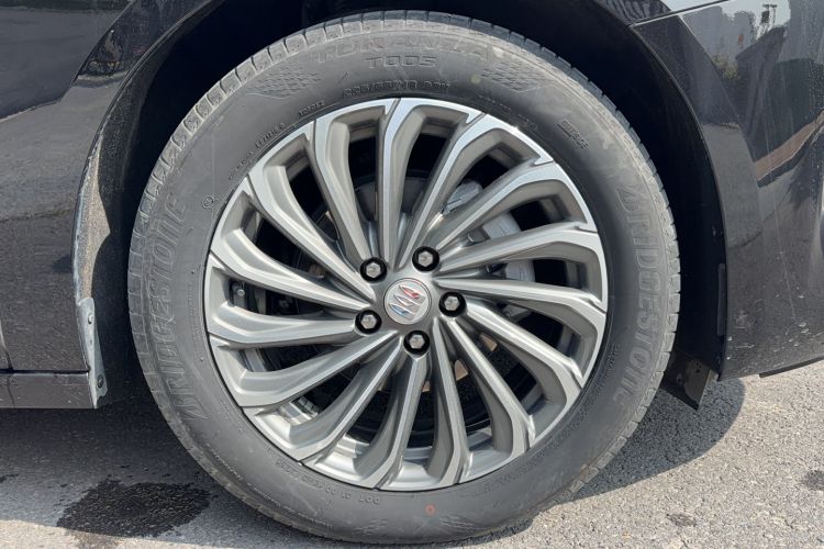 Used Buick LaCrosse 2023 28T Prestige Edition Exterior 3