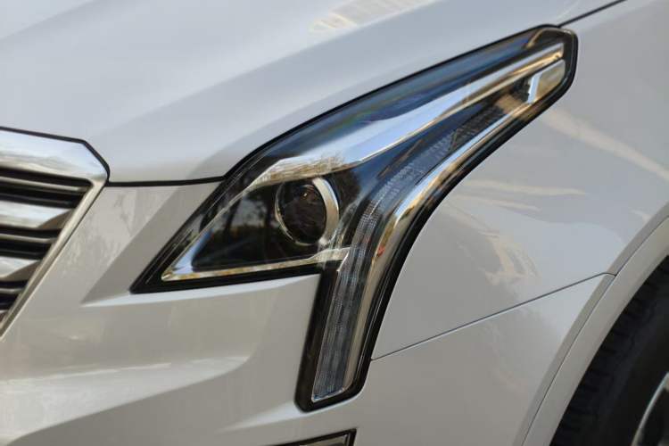 Used Cadillac XT5 2018 25T Luxury Model