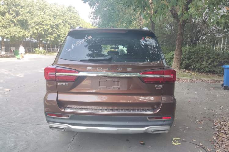 Used Roewe RX8 2018 30T Smart Connectivity Two-Wheel Drive Flagship Edition
