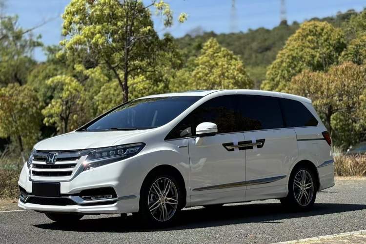 Used Honda Elysion 2019 2.0L Hybrid Comfort Edition