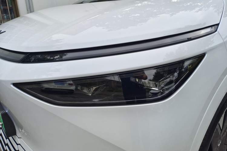 Used XPeng X9 2024 640 All-Wheel Drive High-Performance Max
