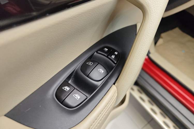 Used Nissan X-Trail 2017 2.0L CVT Comfort Edition 2WD
