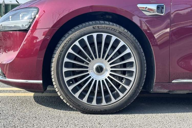 Used Hima Stelato S9 2025 Extended-Range Ultra