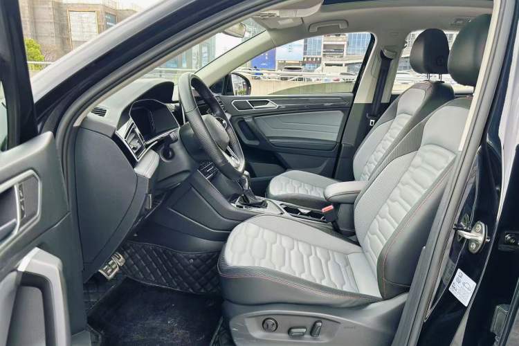 Used Volkswagen Tiguan X 2022 330TSI Two-Wheel-Drive Flagship Edition Interior 1